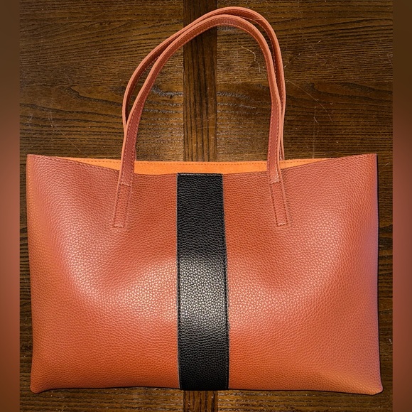 NWOT Leather purse by Vince Camuto - Picture 1 of 7